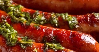 Salchichas con chimichurri