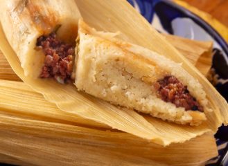 Tamales de chorizo con queso